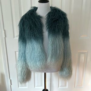Bar lll Teal Blue Ombré Faux Fur Jacket. Worn once! fabulous!! Size Small 💚💙
